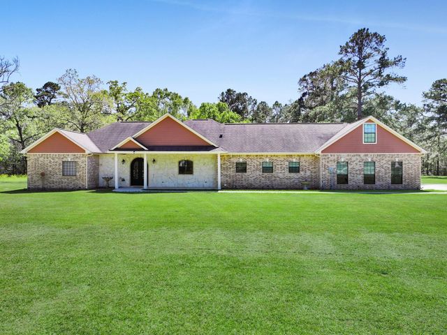 531 County Road 641, Dayton, TX 77535