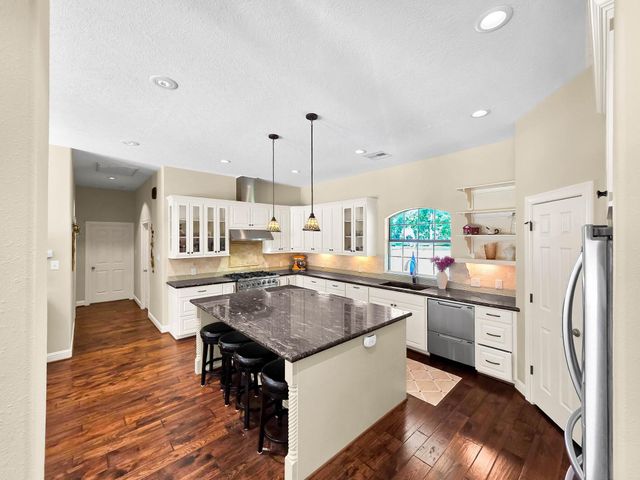 531 County Road 641, Dayton, TX 77535