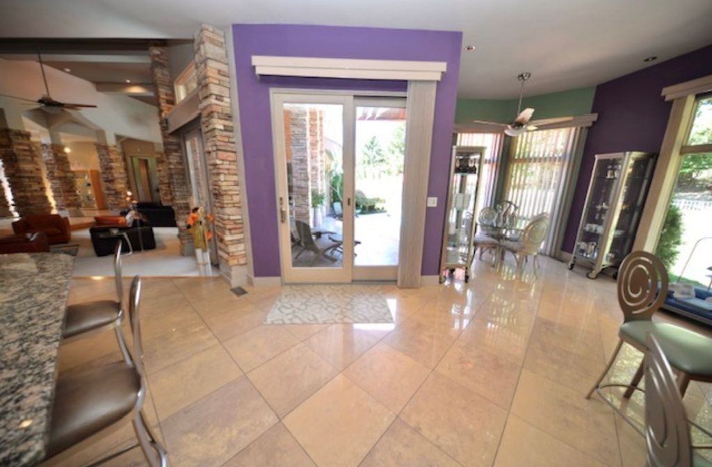 Image 17 of property listing at #2 Kingridge Drive, Mt Vernon, IL 62864
