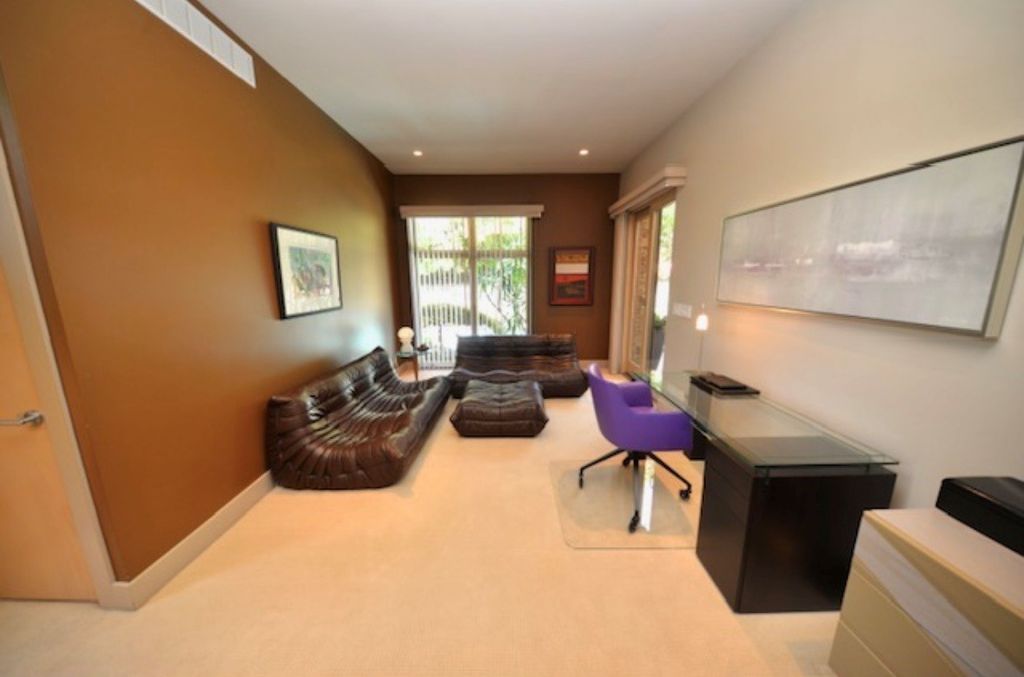 Image 21 of property listing at #2 Kingridge Drive, Mt Vernon, IL 62864