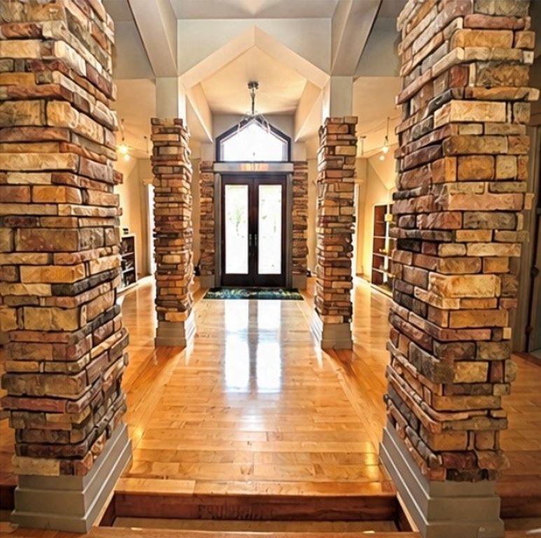 Image 5 of property listing at #2 Kingridge Drive, Mt Vernon, IL 62864