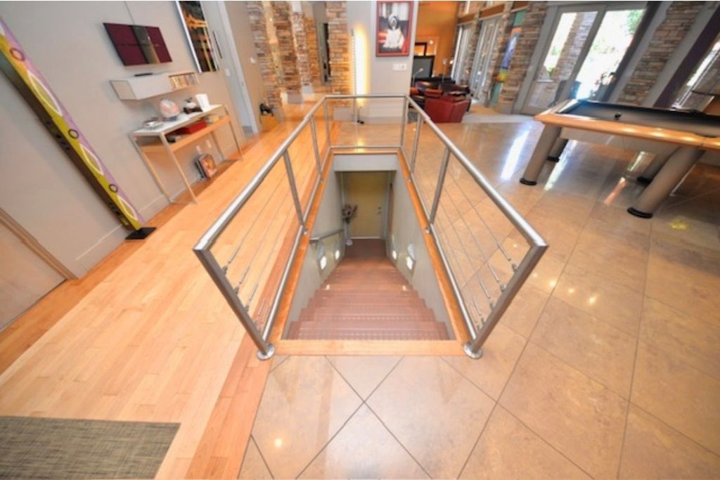 Image 9 of property listing at #2 Kingridge Drive, Mt Vernon, IL 62864