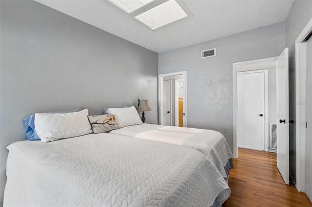 2110 FAIRWAY AVENUE S, St Petersburg, FL 33712