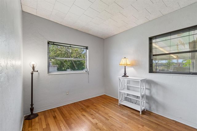 2110 FAIRWAY AVENUE S, St Petersburg, FL 33712