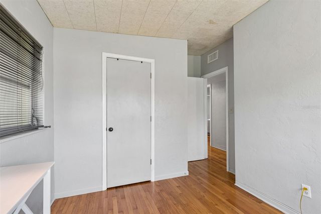 2110 FAIRWAY AVENUE S, St Petersburg, FL 33712