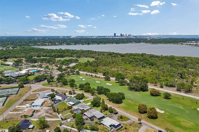 2110 FAIRWAY AVENUE S, St Petersburg, FL 33712