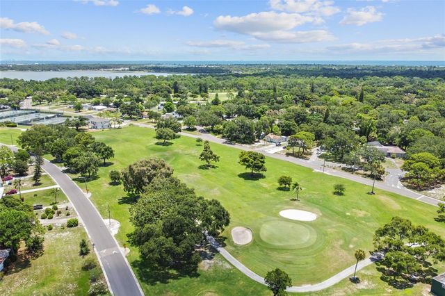 2110 FAIRWAY AVENUE S, St Petersburg, FL 33712