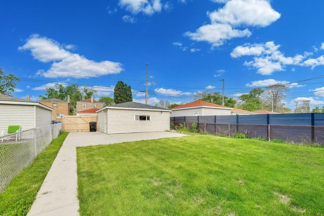 9138 S Carpenter Street, Chicago, IL 60620