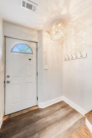 9138 S Carpenter Street, Chicago, IL 60620