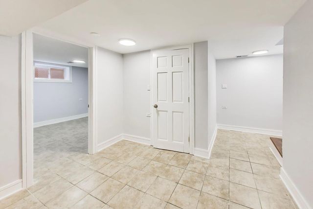 9138 S Carpenter Street, Chicago, IL 60620