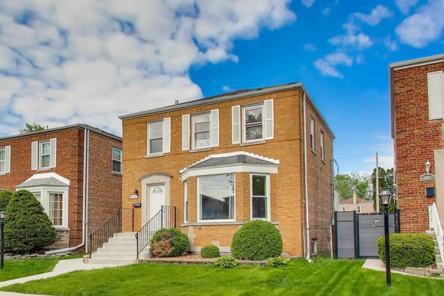 9138 S Carpenter Street, Chicago, IL 60620