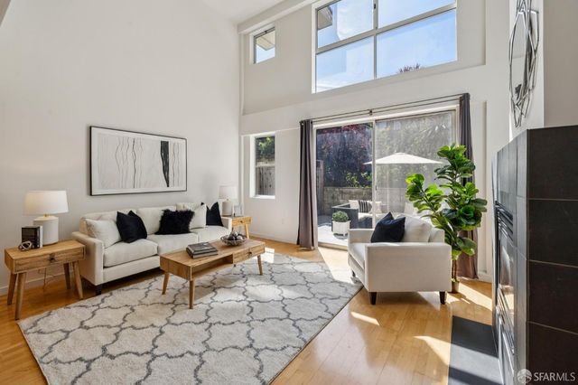 2412 Harrison Street 108, San Francisco, CA 94110