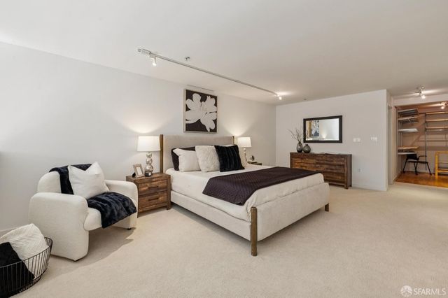 2412 Harrison Street 108, San Francisco, CA 94110