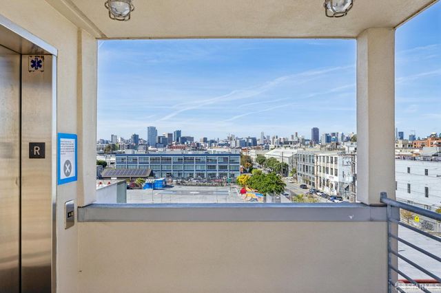 2412 Harrison Street 108, San Francisco, CA 94110