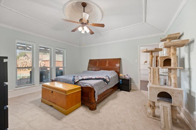 413 Blue Jay Court, Bedford, TX 76021