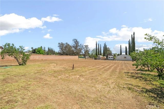 35209 Avenue E, Yucaipa, CA 92399