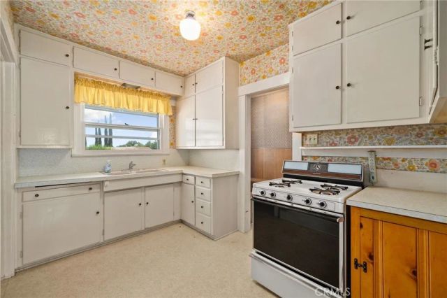 35209 Avenue E, Yucaipa, CA 92399