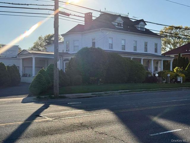 1510 Grand Avenue, North Baldwin, NY 11510