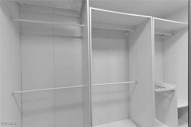 102 SE 42nd ST, Cape Coral, FL 33904