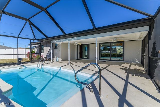 102 SE 42nd ST, Cape Coral, FL 33904