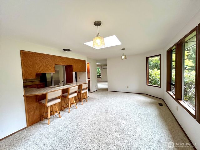 145 Fairway Pl, Sequim, WA 98382