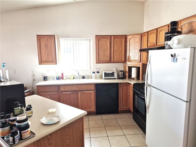 1929 E Emerald Lake Drive, Fort Mohave, AZ 86426