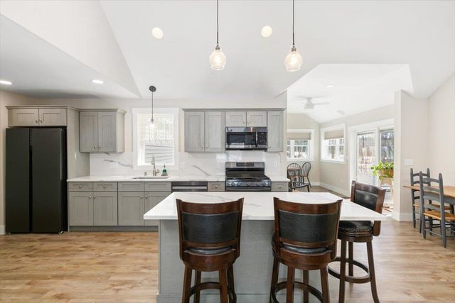 145 Gristmill Road, Fremont, NH 03044