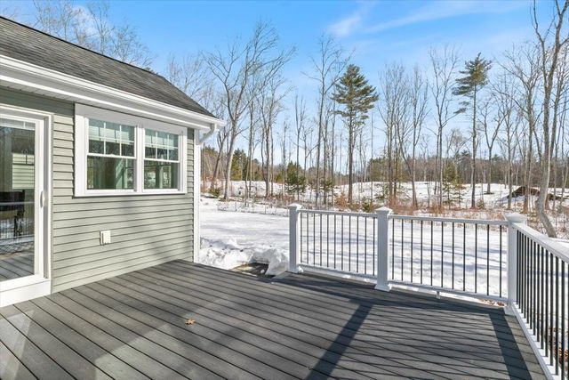 145 Gristmill Road, Fremont, NH 03044