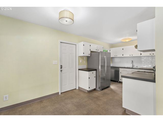 2811 N ARLINGTON Pl, Portland, OR 97217