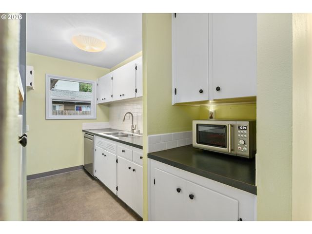 2811 N ARLINGTON Pl, Portland, OR 97217