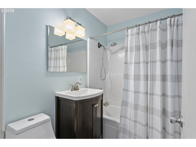 2811 N ARLINGTON Pl, Portland, OR 97217