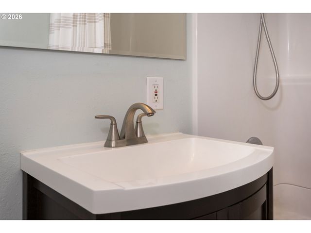 2811 N ARLINGTON Pl, Portland, OR 97217