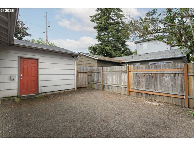 2811 N ARLINGTON Pl, Portland, OR 97217