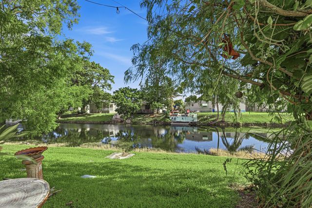 6631 Winfield Boulevard 1-6, Margate, FL 33063