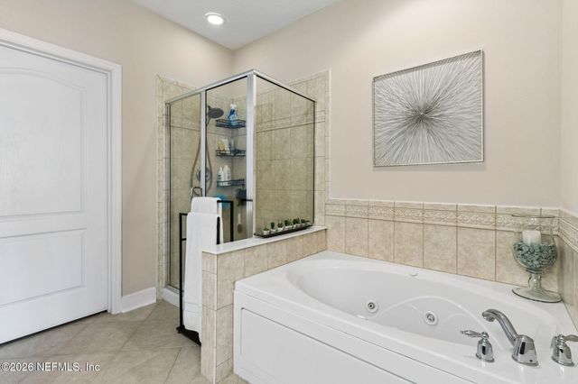 4480 DEERWOOD LAKE Parkway 626, Jacksonville, FL 32216