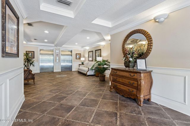 4480 DEERWOOD LAKE Parkway 626, Jacksonville, FL 32216