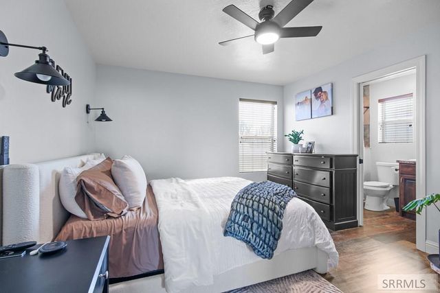 5380 E Buchanan Avenue, Iona, ID 83427