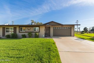 10027 W LAKEVIEW Circle S, Sun City, AZ 85351