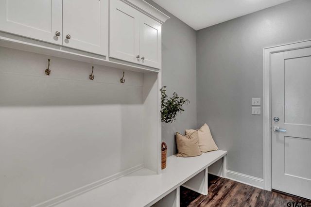11308 Lindsey Garden Dr., Tyler, TX 75709
