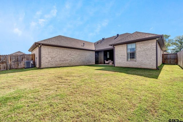 11308 Lindsey Garden Dr., Tyler, TX 75709