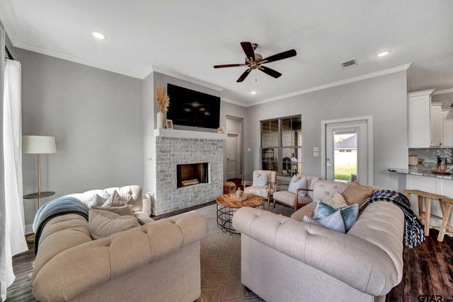 11308 Lindsey Garden Dr., Tyler, TX 75709