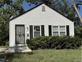 6333 Peurifoy Avenue, Berkeley, MO 63134