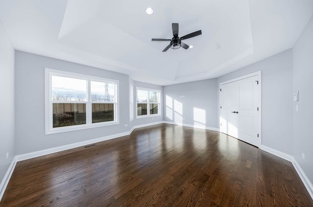 2004 Oldfield Road, Darien, IL 60561