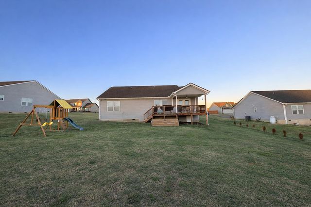 113 Thorn Creek Dr, Gaffney, SC 29341