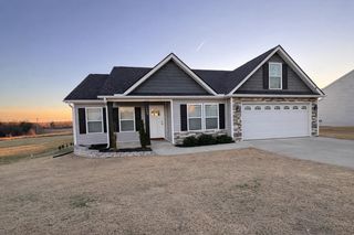 113 Thorn Creek Dr, Gaffney, SC 29341