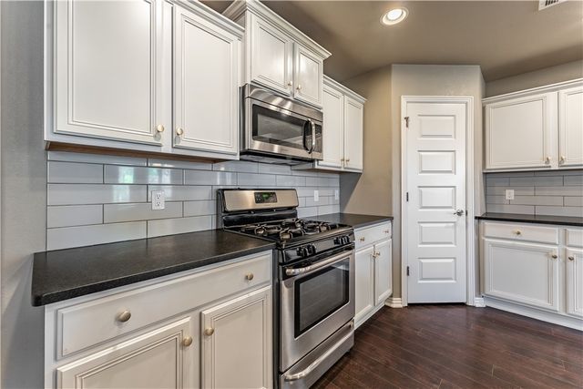4974 Talon Trail, Fayetteville, AR 72701