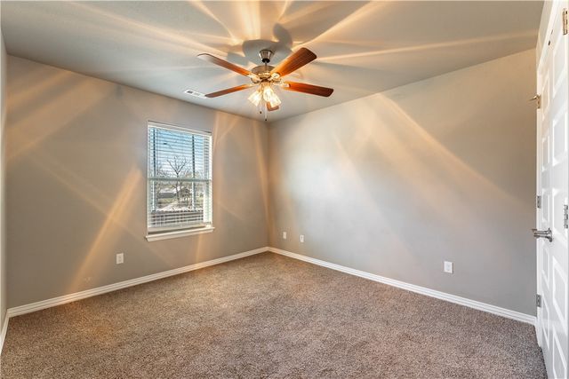 4974 Talon Trail, Fayetteville, AR 72701