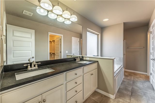 4974 Talon Trail, Fayetteville, AR 72701