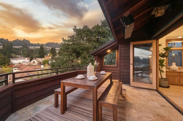 854 LEO WAY, Oakland, CA 94611