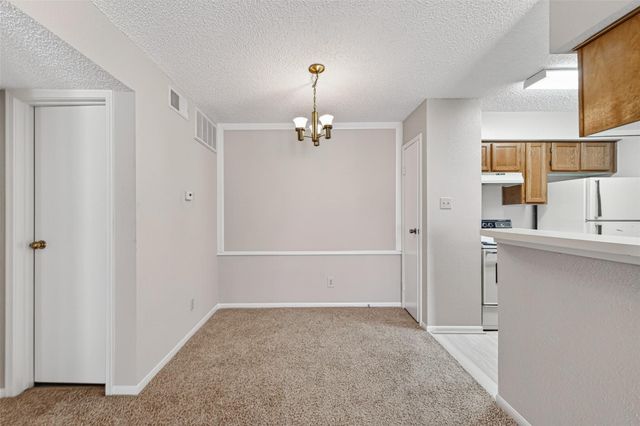 12550 Whittington Drive 610, Houston, TX 77077